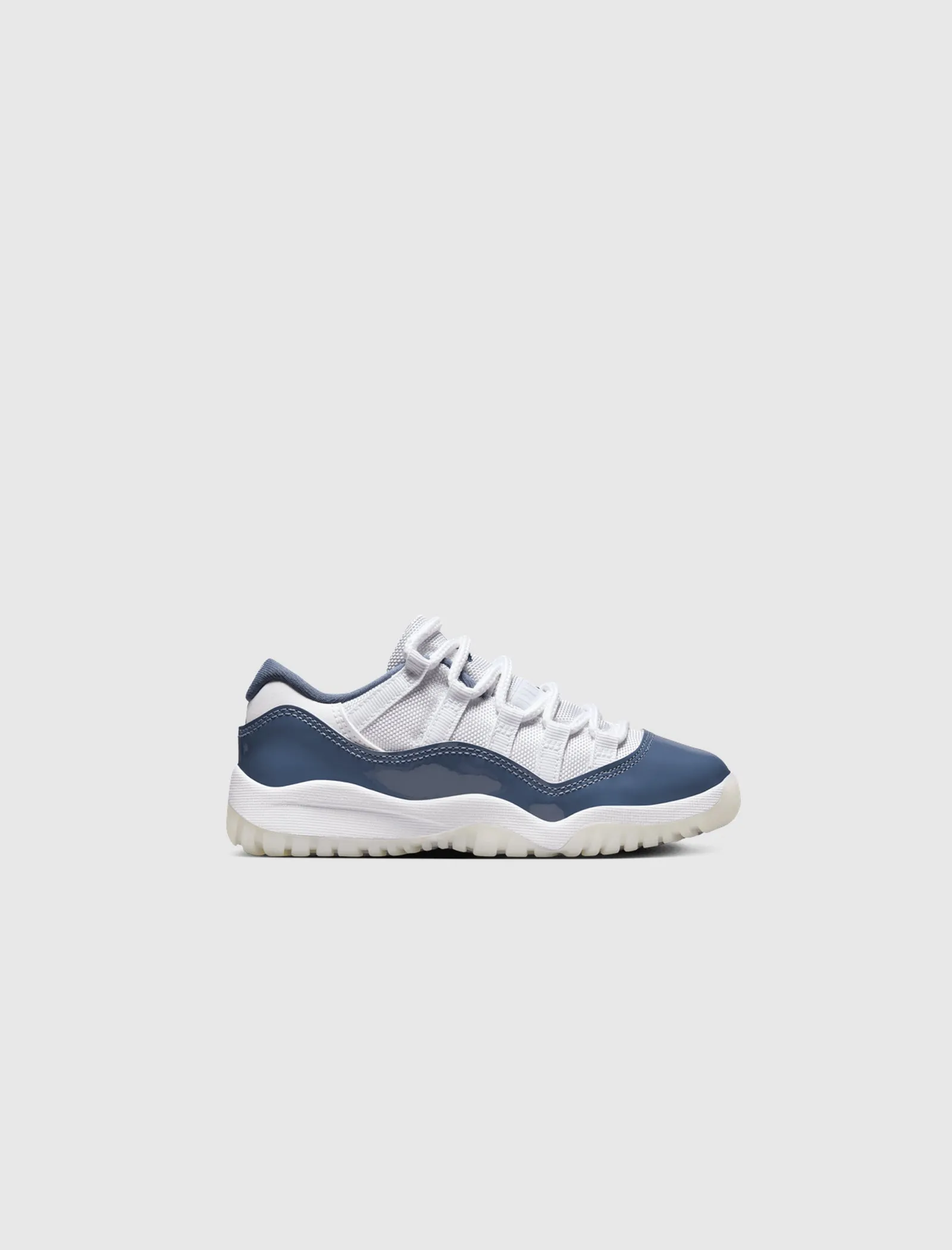 AIR JORDAN 11 RETRO LOW "DIFFUSED BLUE" PS