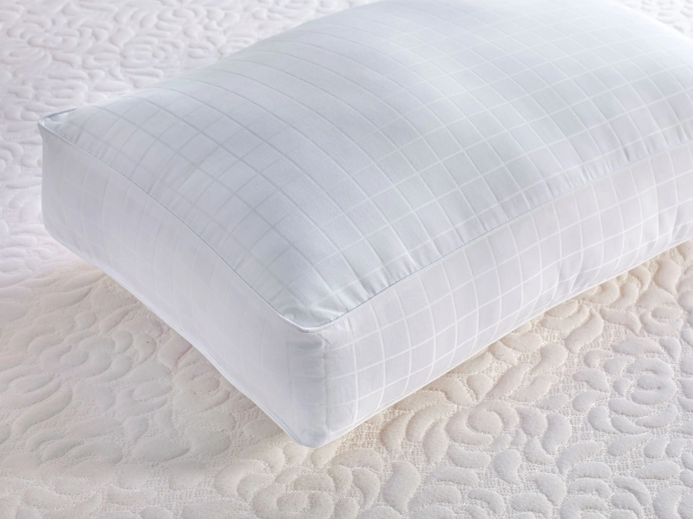 Carpenter Co. Beyond Down Pillow | Side Sleeper