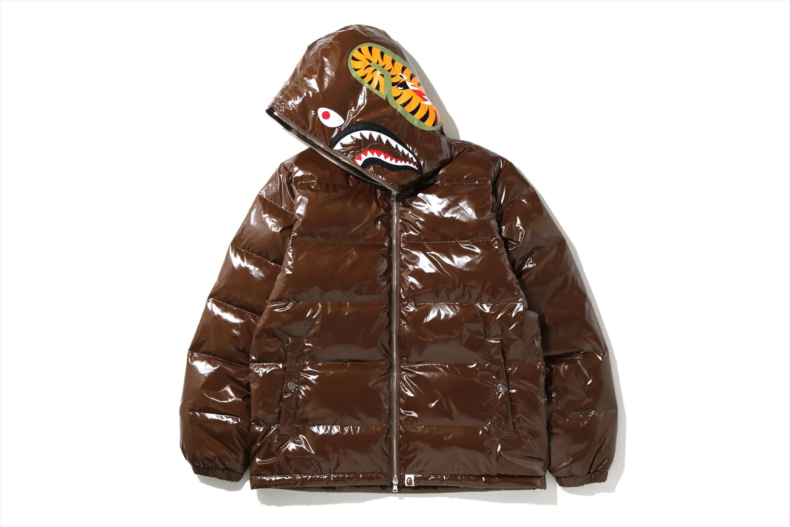 GLOSSY SHARK DOWN JACKET