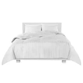 Live Comfortably White Duck Down Comforter | 600 Fill Power