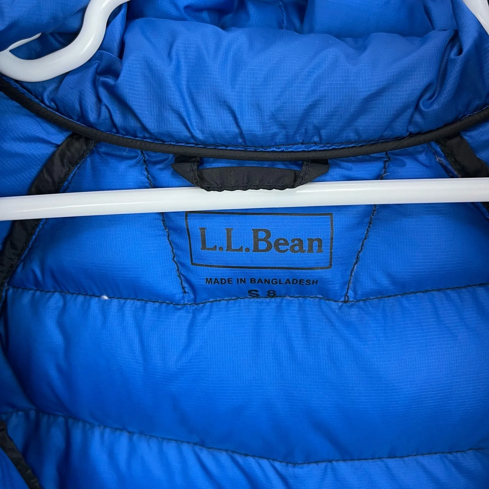 L.L. Bean Girls Ultralight 650 Down Coat Small 8