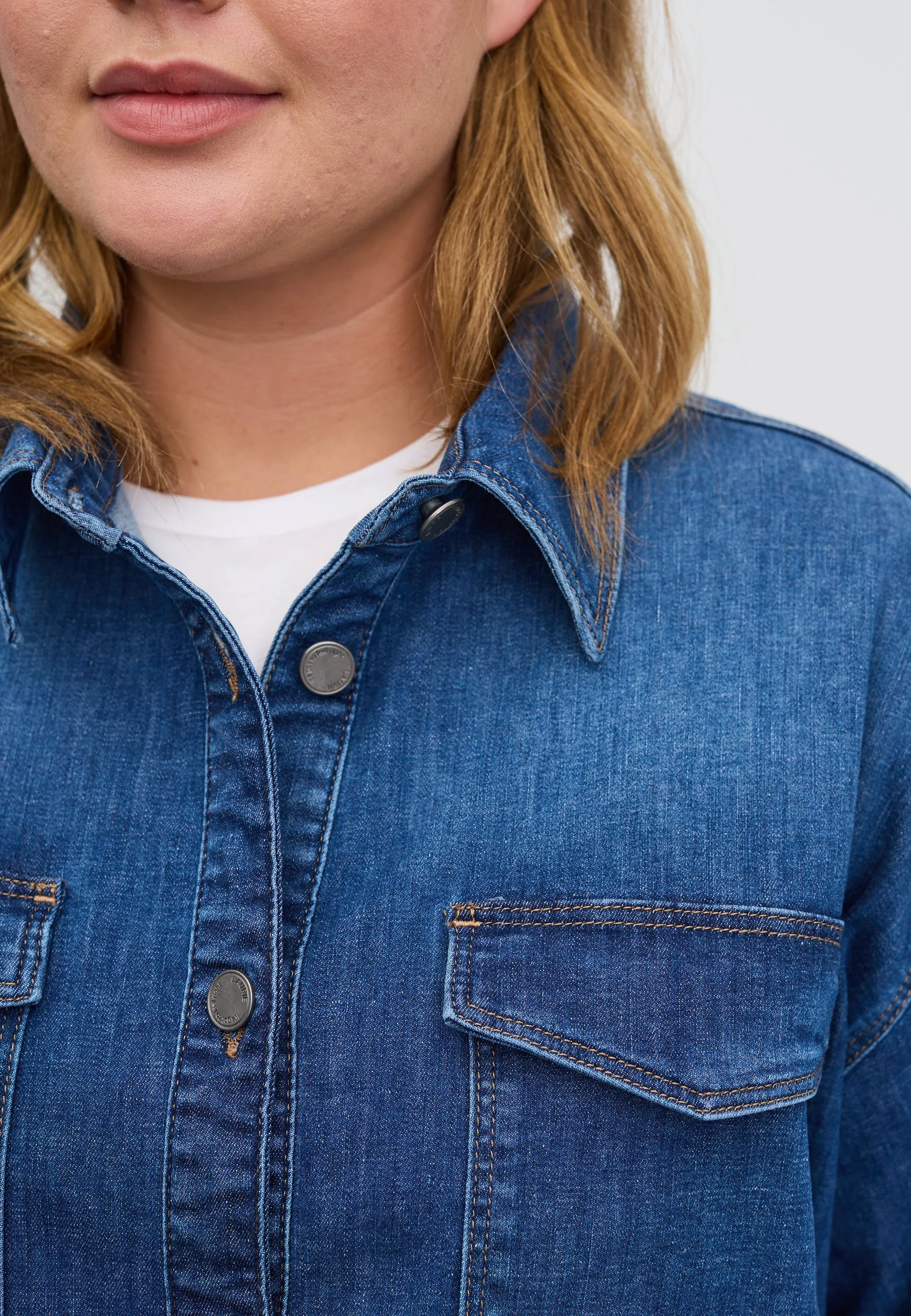 Mille Oversize Shirt Jacket LS - Washed Blue Denim